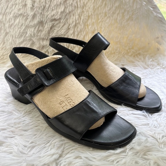Munro Shoes - Munro American Black Leather Strappy Slingback Low Heel Sandals Size 9 N